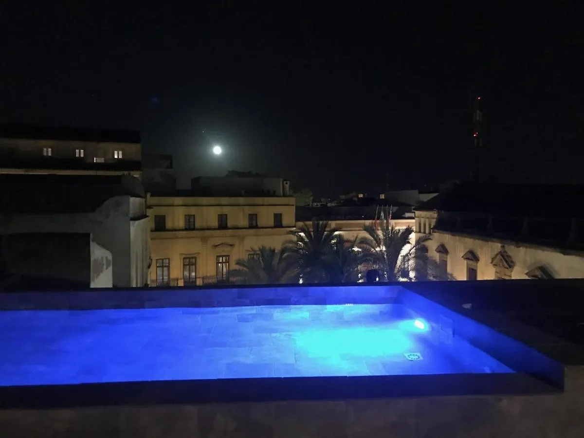 Casa Palacio En Jerez De La Frontera Con Piscina Privada Villa